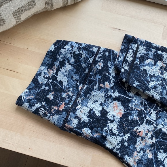 Wunder Under Hi-Rise Tight 28" - Picture 3 of 16